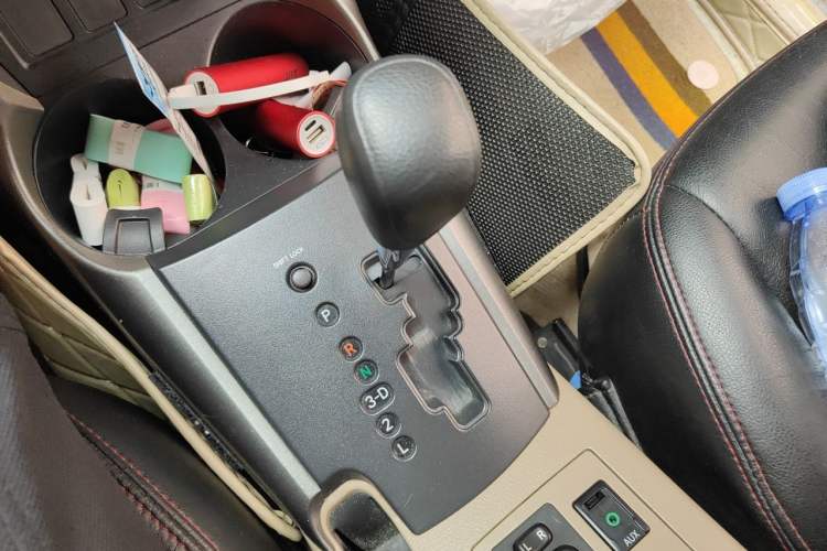 Used Toyota RAV4 2011 2.0L Automatic Classic Edition Gear Lever