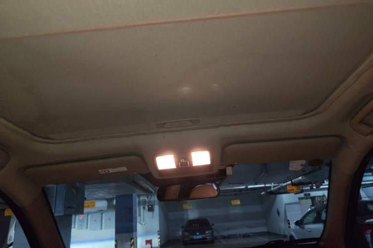 Used Toyota RAV4 2011 2.0L Automatic Luxury Edition Headliner