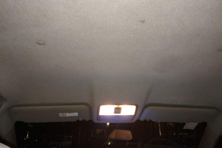 Used Toyota RAV4 2011 2.0L Manual Classic Edition Headliner