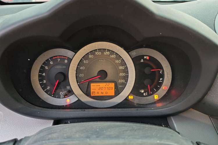 Used Toyota RAV4 2011 2.4L Automatic 4x4 Supreme Edition Instrument Cluster