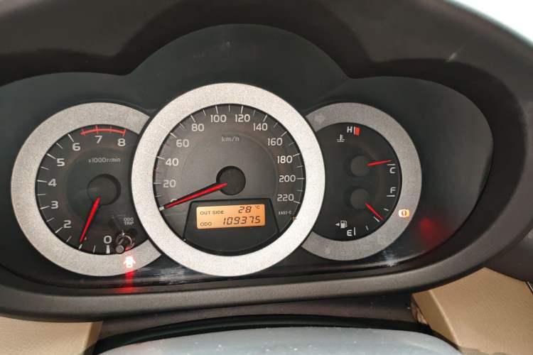 Used Toyota RAV4 2011 2.0L Manual Classic Edition Instrument Cluster