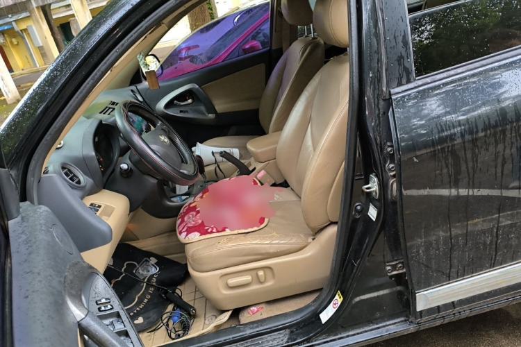 Used Toyota RAV4 2011 2.0L Automatic 4x4 Edition Left Front Seat