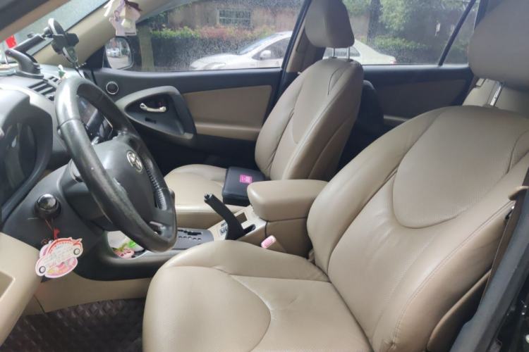 Used Toyota RAV4 2011 2.0L Automatic Luxury Edition Left Front Seat