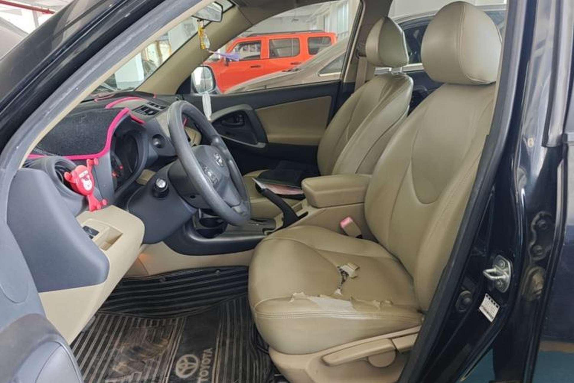 Used Toyota RAV4 2011 2.0L Automatic Classic Edition Left Front Seat