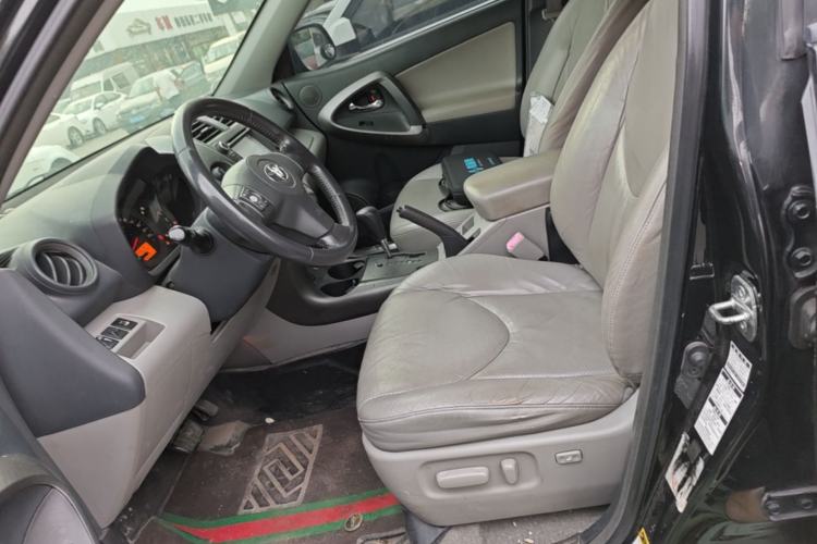 Used Toyota RAV4 2011 2.4L Automatic 4x4 Supreme Edition Left Front Seat