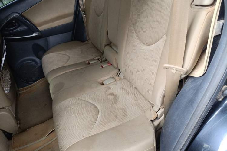 Used Toyota RAV4 2011 2.0L Automatic Classic Edition Left Rear Seat
