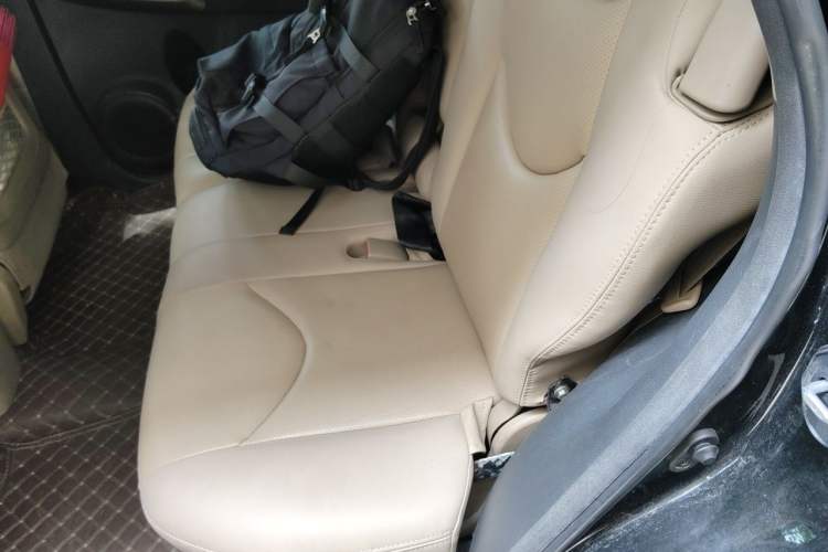 Used Toyota RAV4 2011 2.0L Automatic Classic Edition Left Rear Seat