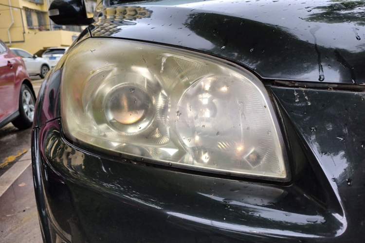 Used Toyota RAV4 2011 2.0L Automatic 4x4 Edition Right Front Headlight