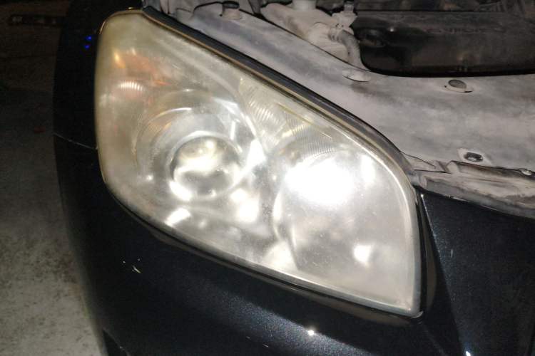 Used Toyota RAV4 2011 2.0L Manual Classic Edition Right Front Headlight