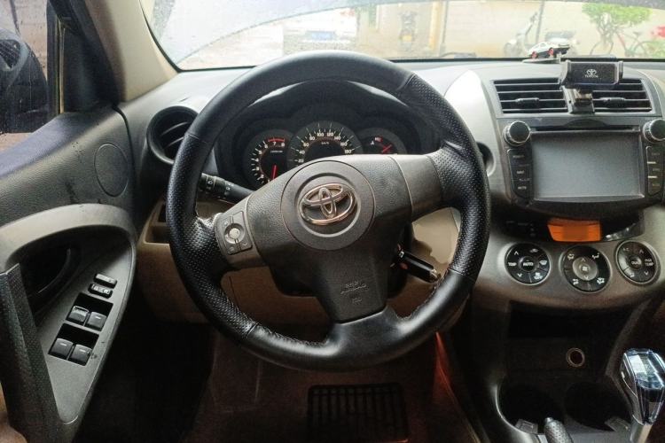 Used Toyota RAV4 2011 2.0L Automatic Classic Edition Steering Wheel