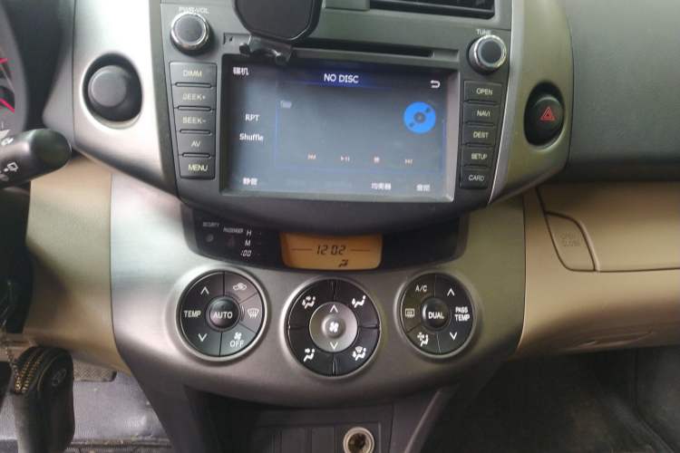 Used Toyota RAV4 2011 2.0L Automatic Classic Edition Audio And AC Panel