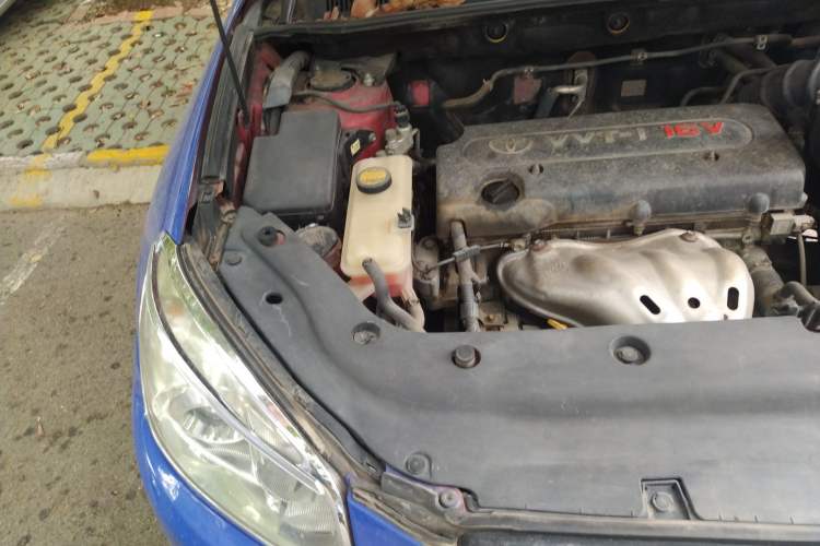 Used Toyota RAV4 2011 2.0L Automatic Classic Edition Engine Bay Right
