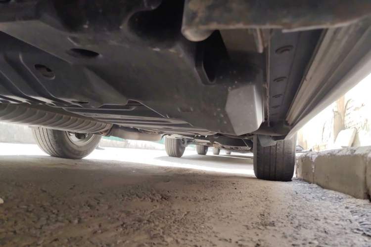 Used Toyota RAV4 2011 2.0L Manual 4x4 Edition Chassis Front Left