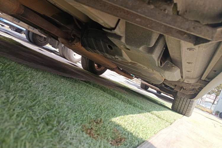 Used Toyota RAV4 2011 2.0L Automatic Luxury Edition Chassis Front Left