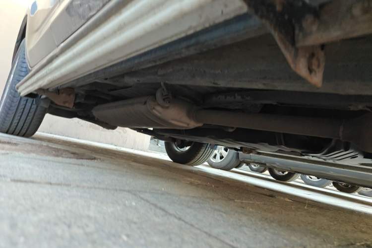Used Toyota RAV4 2011 2.0L Automatic Classic Edition Chassis Front Right