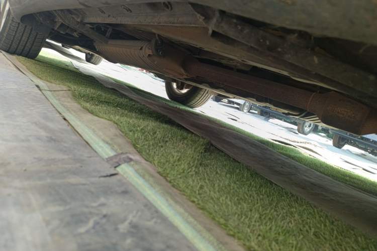 Used Toyota RAV4 2011 2.0L Automatic Luxury Edition Chassis Front Right