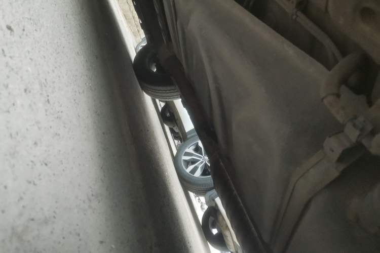 Used Toyota RAV4 2011 2.0L Automatic 4x4 Edition Chassis Rear Left
