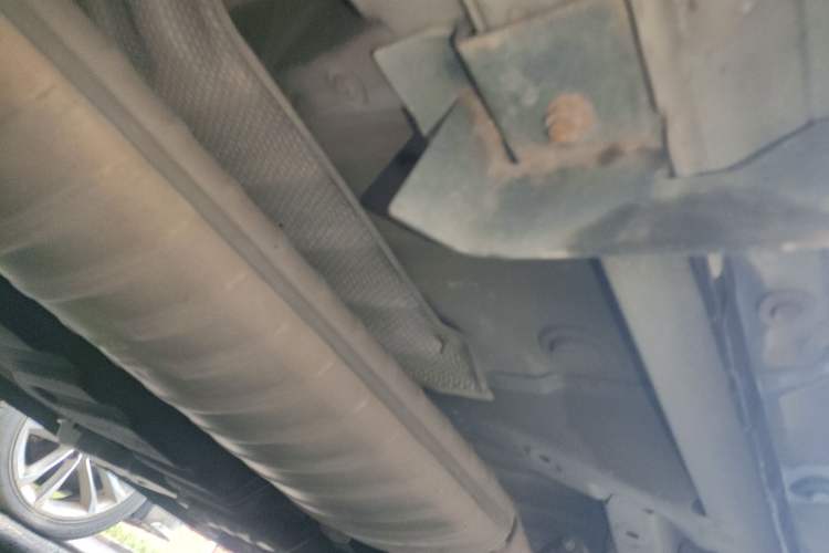 Used Toyota RAV4 2011 2.0L Automatic Luxury Edition Chassis Rear Right