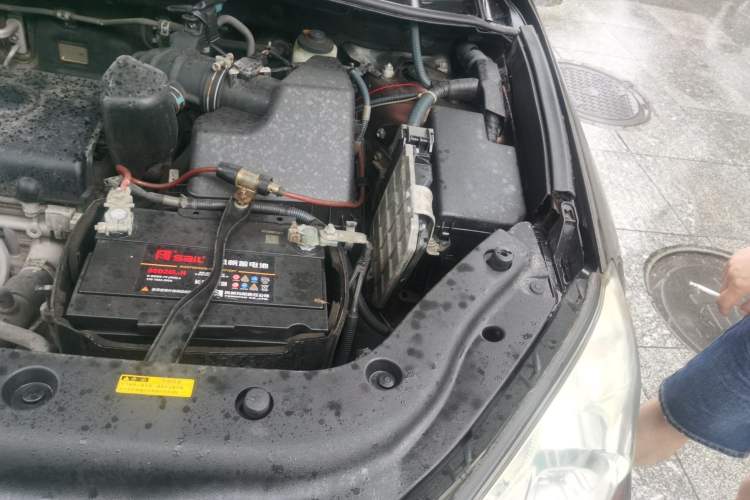 Used Toyota RAV4 2011 2.0L Automatic Classic Edition Engine Bay Left