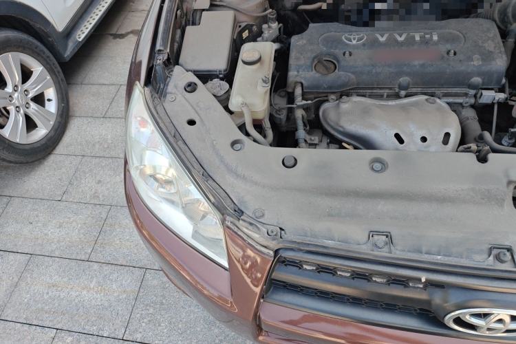 Used Toyota RAV4 2011 2.0L Automatic Classic Edition Engine Bay Right