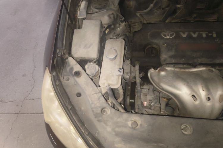Used Toyota RAV4 2011 2.0L Automatic Classic Edition Engine Bay Right