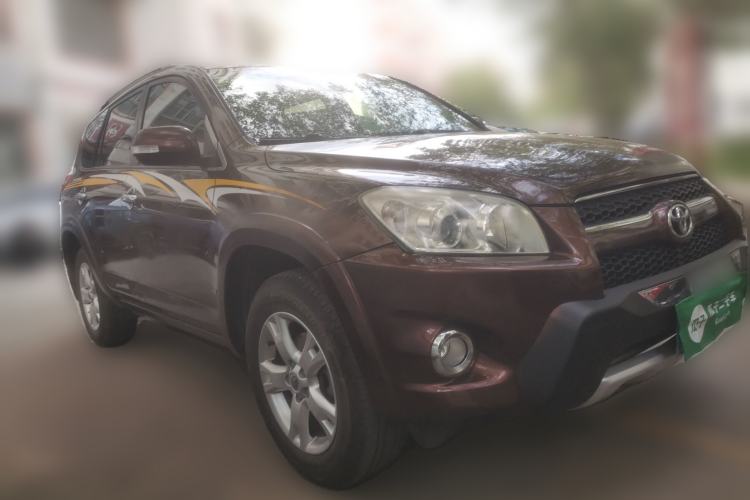 Used Toyota RAV4 2011 2.0L Automatic 4x4 Edition Front Right 45 Deg