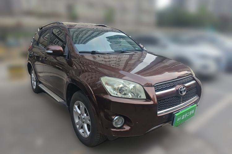 Used Toyota RAV4 2011 2.0L Automatic 4x4 Edition Front Right 45 Deg