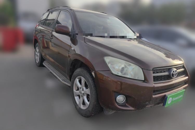 Used Toyota RAV4 2011 2.0L Automatic Classic Edition Front Right 45 Deg