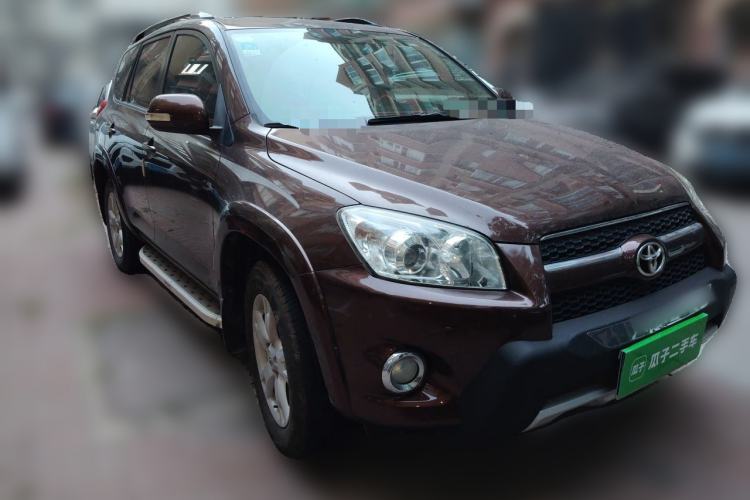 Used Toyota RAV4 2011 2.4L Automatic 4x4 Supreme Edition Front Right 45 Deg