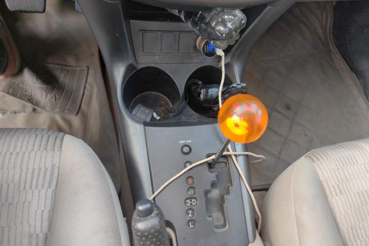 Used Toyota RAV4 2011 2.0L Automatic Classic Edition Gear Lever