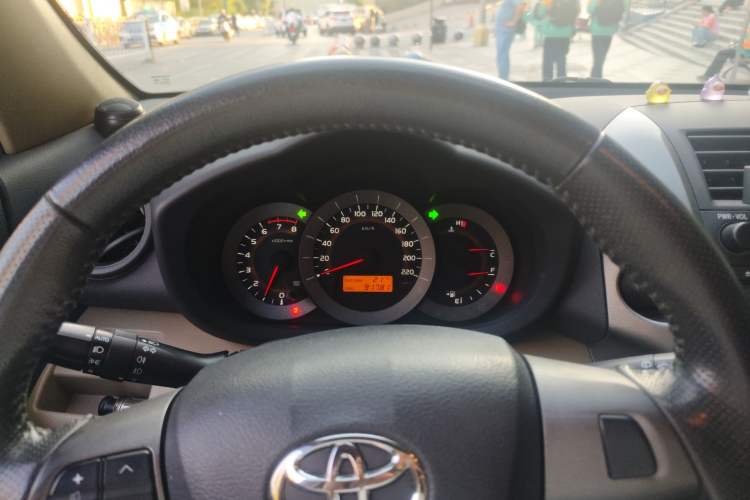 Used Toyota RAV4 2011 2.0L Manual Luxury Edition Instrument Cluster