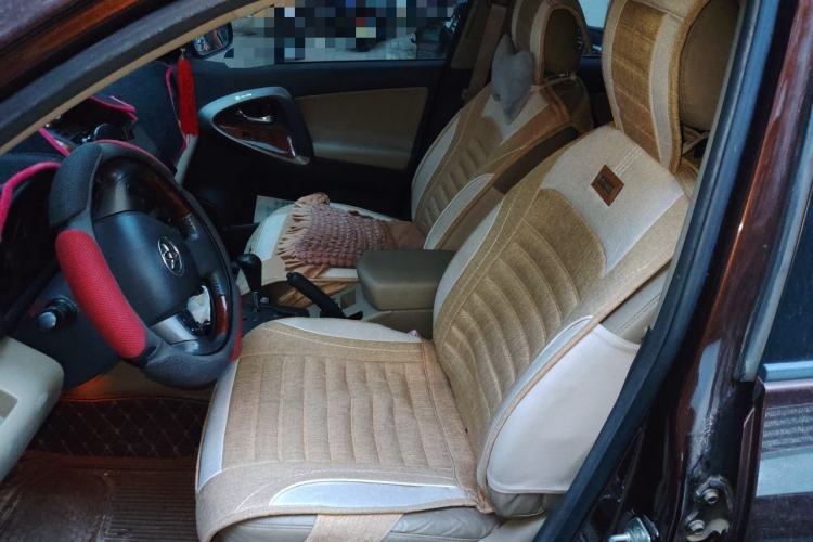 Used Toyota RAV4 2011 2.4L Automatic 4x4 Supreme Edition Left Front Seat