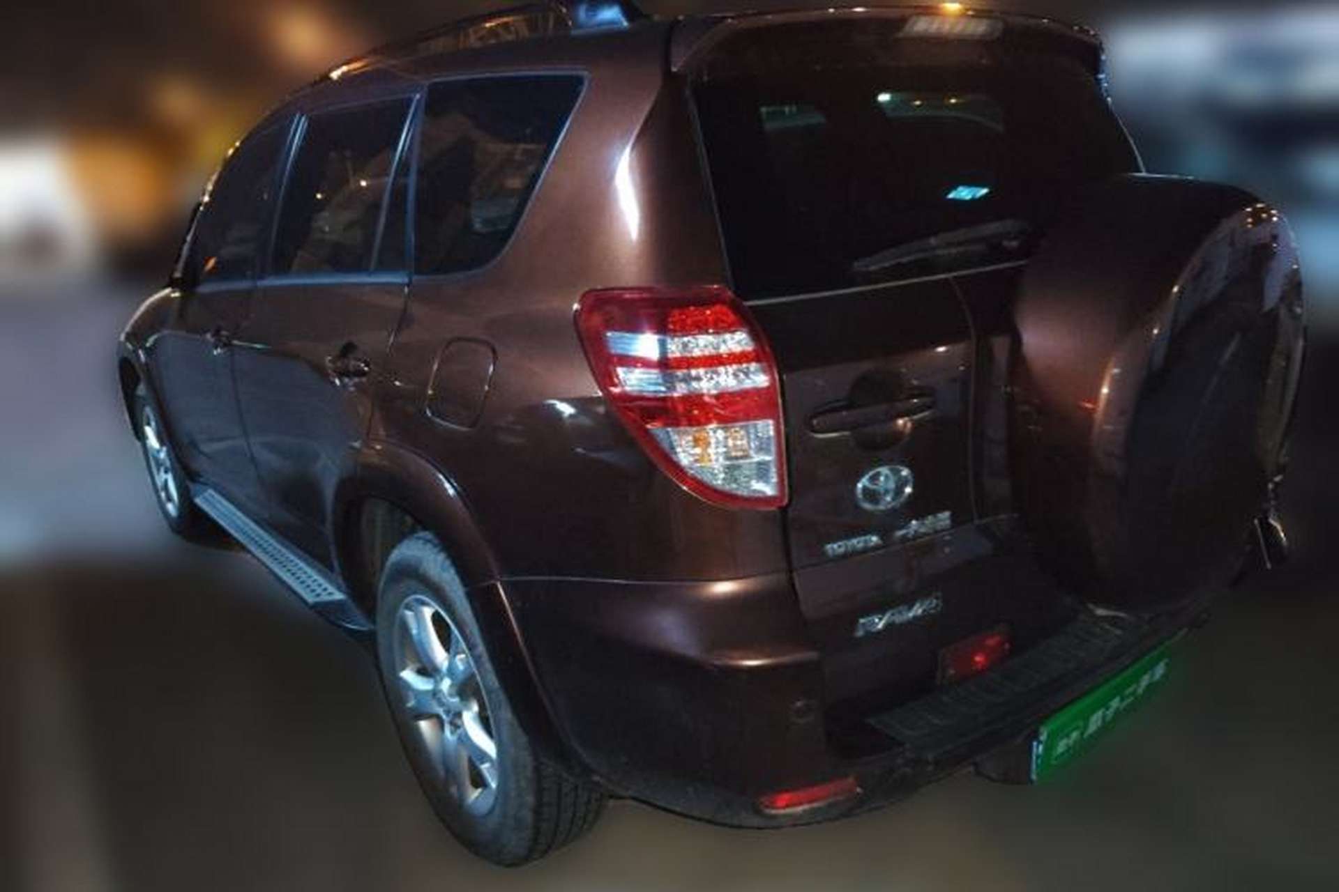 Used Toyota RAV4 2011 2.4L Automatic 4x4 Luxury Edition Rear Left 45 Deg