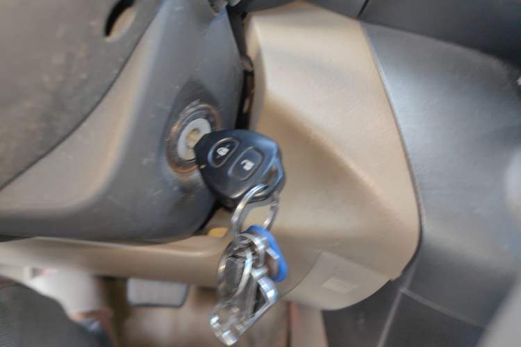 Used Toyota RAV4 2011 2.0L Automatic Classic Edition Vehicle Key