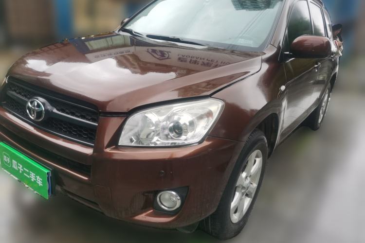 Used Toyota RAV4 2011 2.0L Automatic Classic Edition Guazi used car, China used car export, Used car for sale, Used cars, Cheapest cars for sale