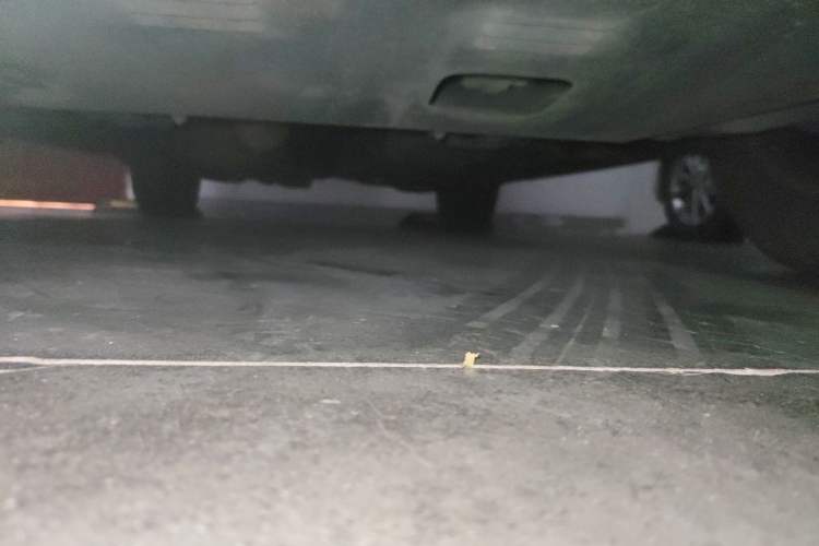 Used Toyota RAV4 2011 2.0L Automatic Luxury Edition Chassis Front