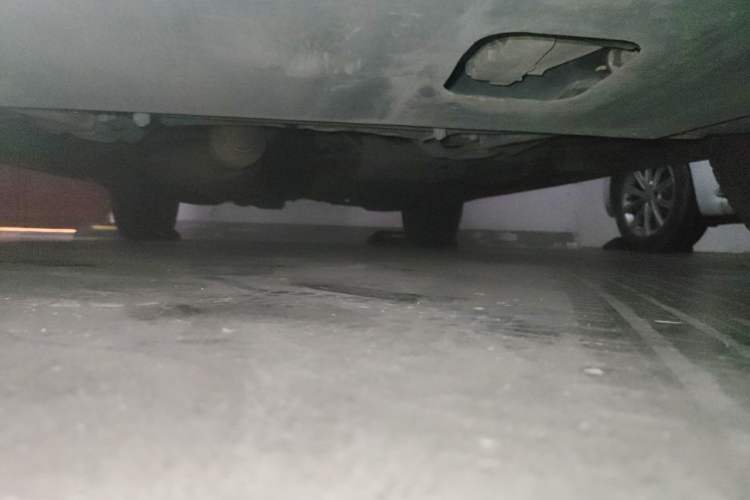 Used Toyota RAV4 2011 2.0L Automatic Luxury Edition Chassis Rear