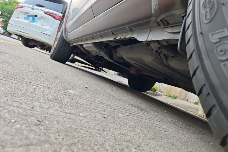 Used Toyota RAV4 2011 2.0L Automatic Luxury Edition Chassis Rear Left