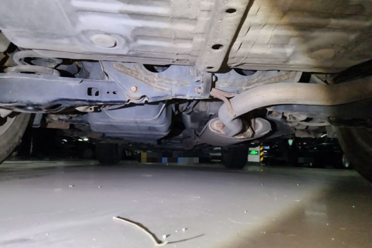 Used Toyota RAV4 2011 2.0L Automatic Luxury Edition Chassis Rear