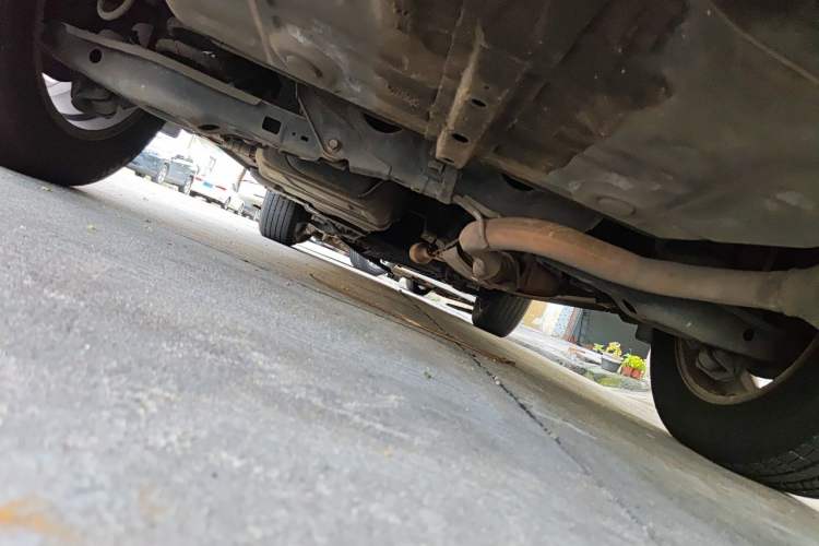 Used Toyota RAV4 2011 2.0L Automatic Luxury Edition Chassis Rear