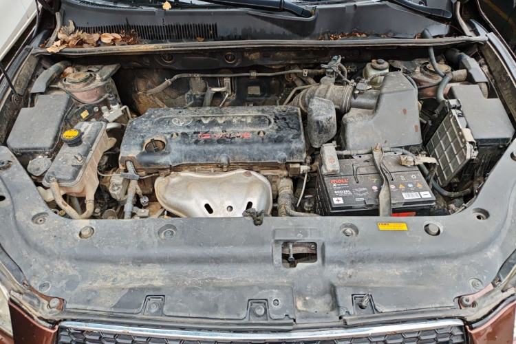 Used Toyota RAV4 2011 2.4L Automatic 4x4 Luxury Edition Engine Bay