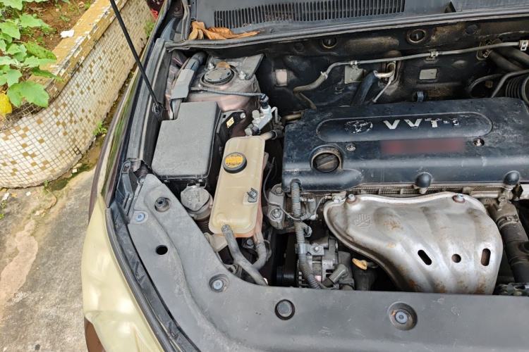 Used Toyota RAV4 2011 2.0L Automatic Luxury Edition Engine Bay Right