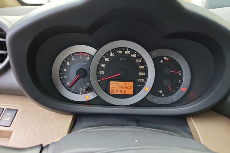 Used Toyota RAV4 2011 2.0L Automatic Luxury Edition Instrument Cluster