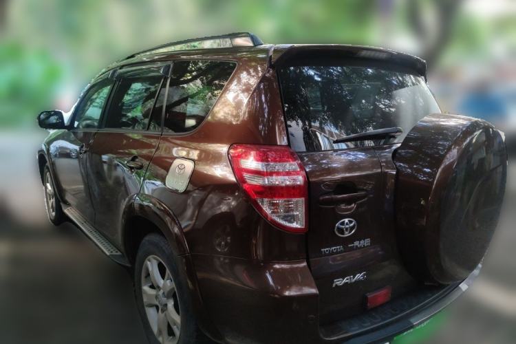 Used Toyota RAV4 2011 2.0L Automatic Luxury Edition Rear Left 45 Deg
