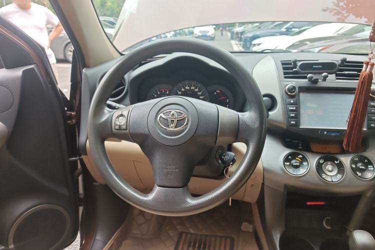 Used Toyota RAV4 2011 2.0L Automatic Classic Edition Steering Wheel