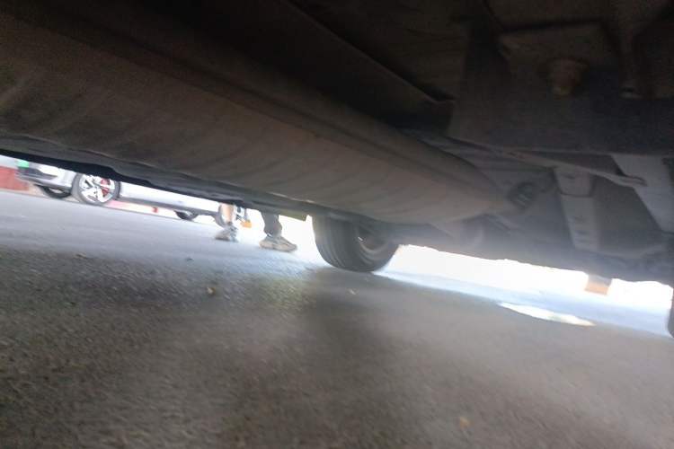 Used Toyota RAV4 2011 2.4L Automatic 4x4 Supreme Edition Chassis Rear Right