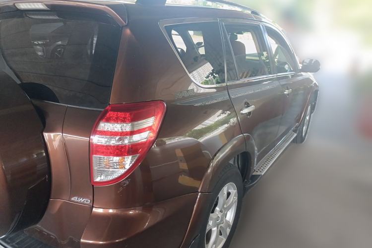 Used Toyota RAV4 2011 2.4L Automatic 4x4 Supreme Edition Rear Right 45 Deg
