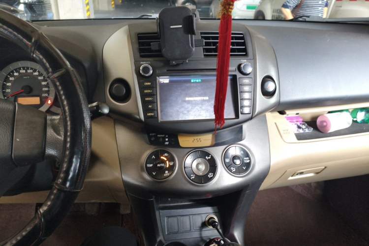 Used Toyota RAV4 2011 2.0L Manual Classic Edition Audio And AC Panel