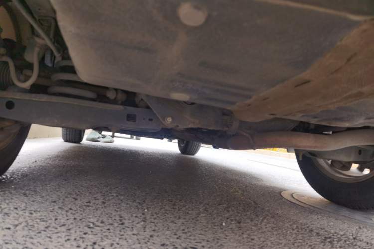 Used Toyota RAV4 2011 2.4L Automatic 4x4 Luxury Edition Chassis Rear