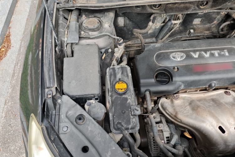 Used Toyota RAV4 2011 2.0L Automatic Luxury Edition Engine Bay Right